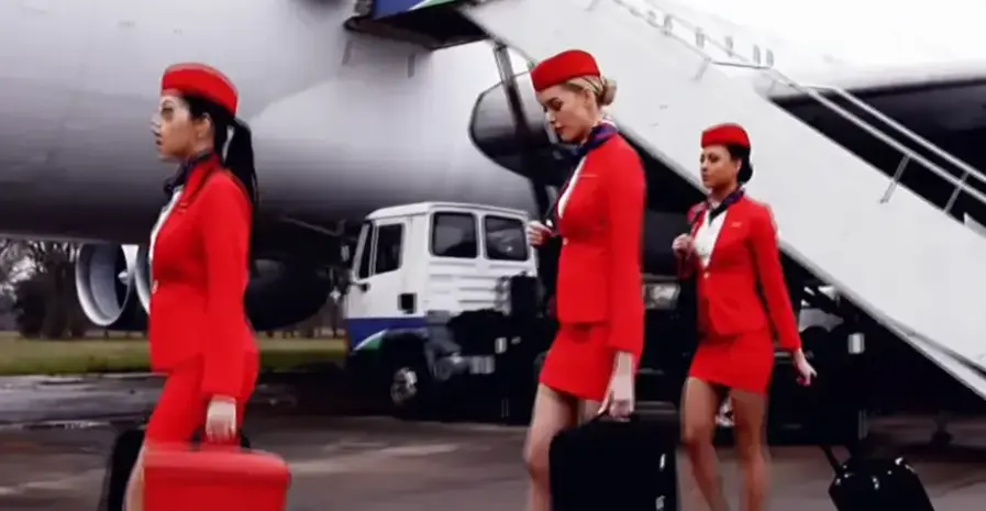 《法国空姐2018》多塞尔航空高清中字完整版-全集免费在线观看机舱激情电影资源获取