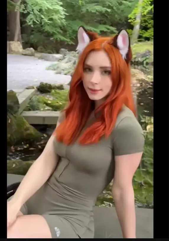 《甜狐SweetieFox》全系列无删减资源下载-1080P蓝光高清画质免费在线观看
